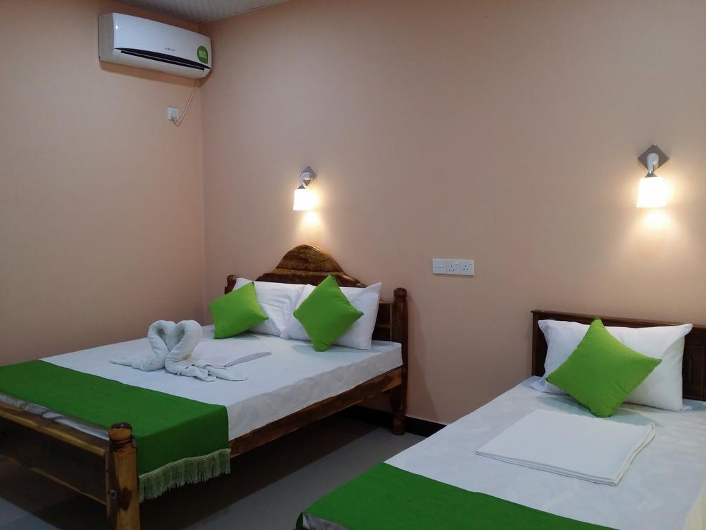 Sigiri La Veranda Lodge Kibissa ภายนอก รูปภาพ