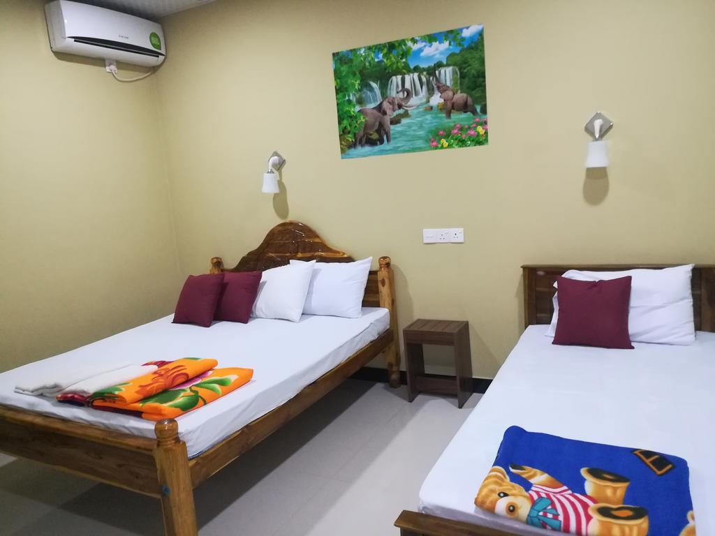 Sigiri La Veranda Lodge Kibissa ภายนอก รูปภาพ