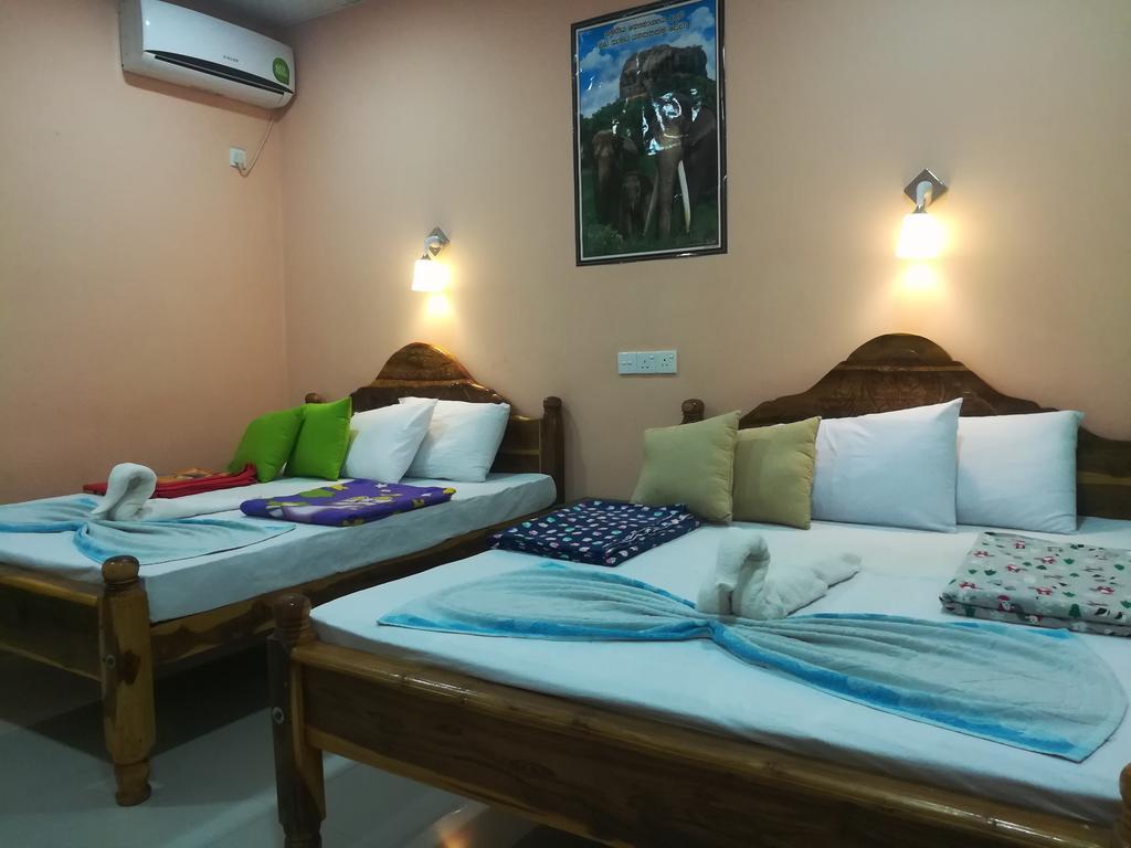 Sigiri La Veranda Lodge Kibissa ภายนอก รูปภาพ